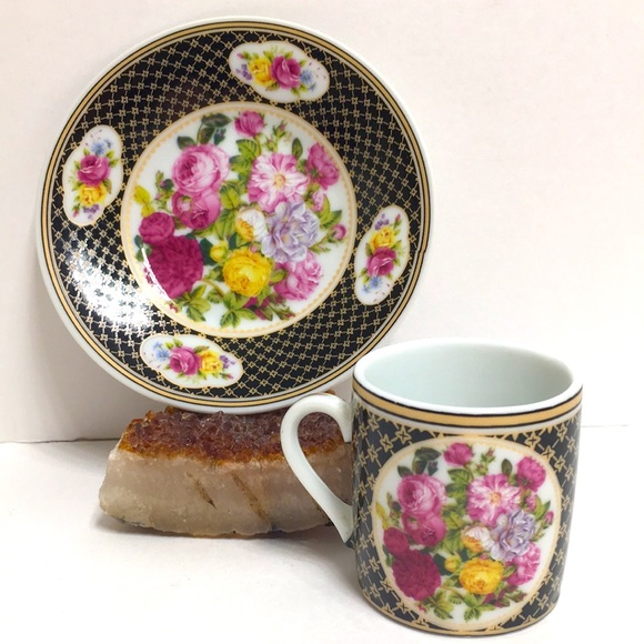 Vintage tea cup and saucer tiger Yedi inc